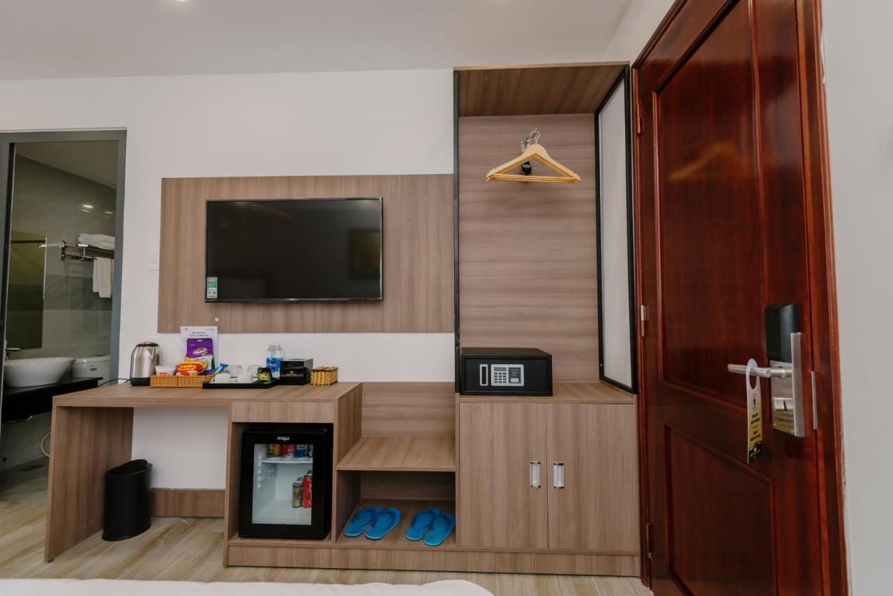 Royal Palms Hotel Tuy Hoa Bagian luar foto