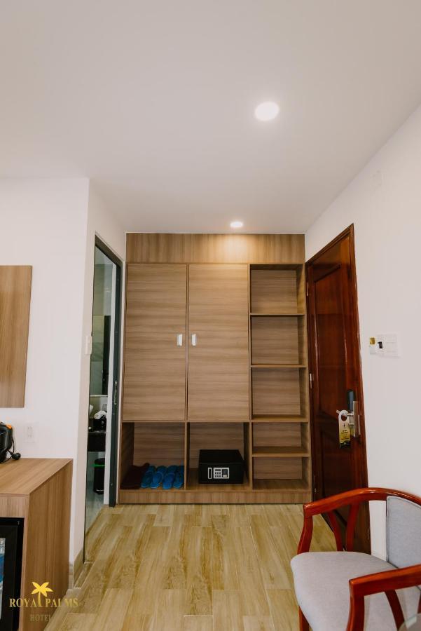 Royal Palms Hotel Tuy Hoa Bagian luar foto